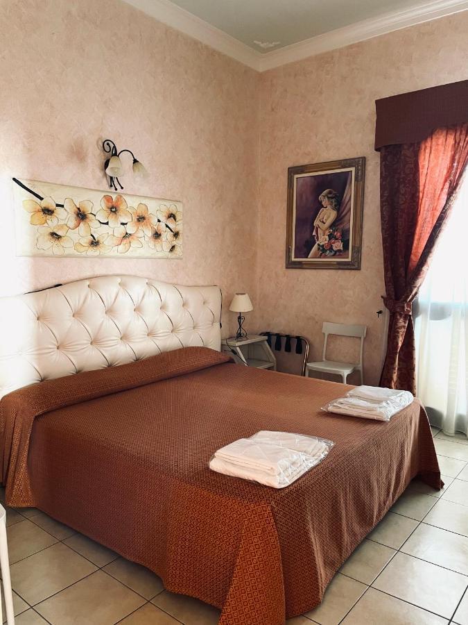 Hotel Salento Gold Beach Марина ди Песколусе Екстериор снимка