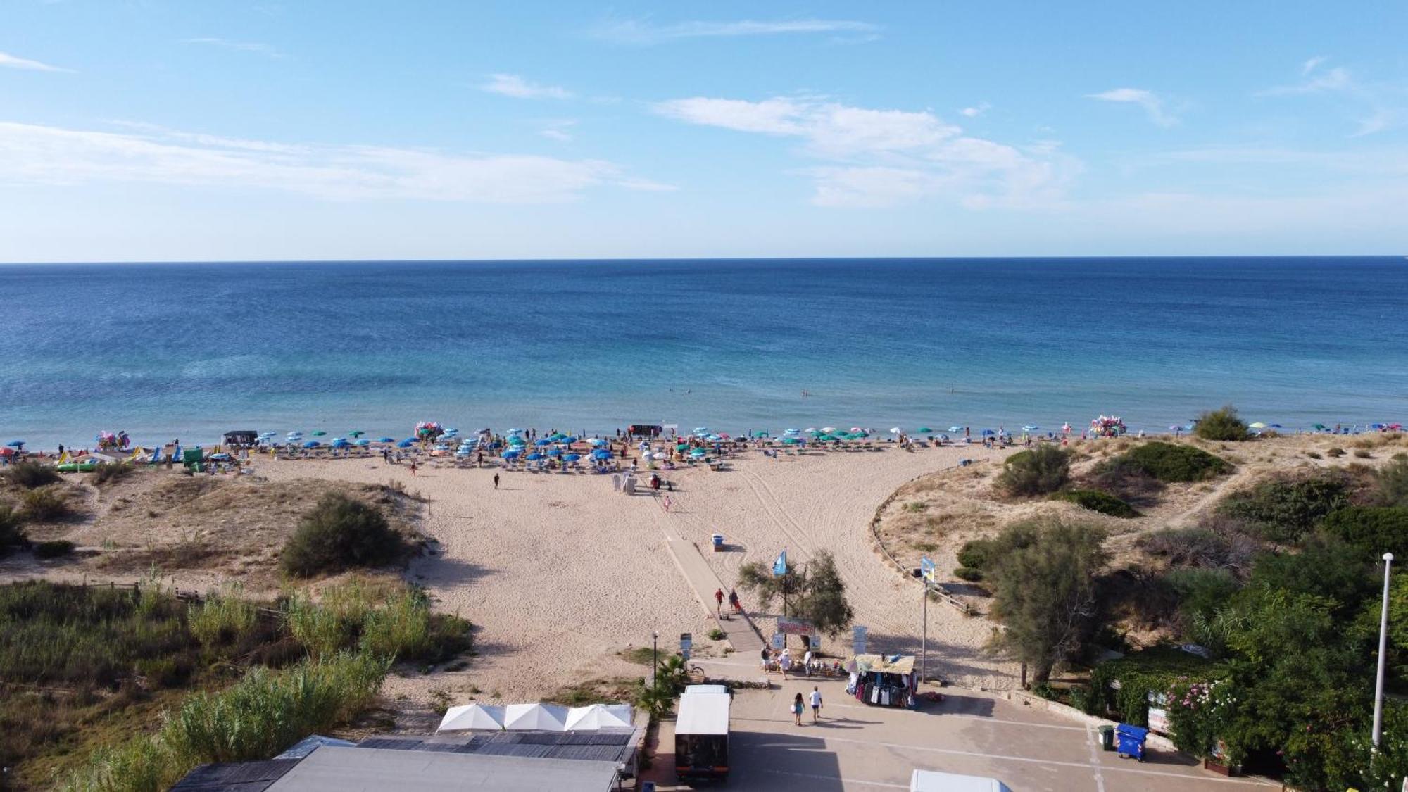 Hotel Salento Gold Beach Марина ди Песколусе Екстериор снимка